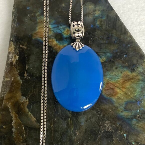 Sterling Silver 925 Oval Blue Chalcedony Quartz Scrollwork Pendant Necklace 20" - Picture 1 of 16